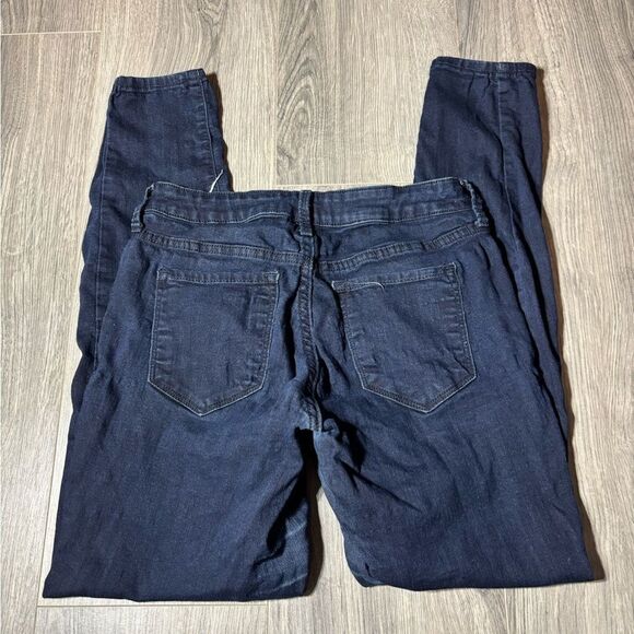 Old Navy Rockstar Low Rise Blue Jeans EPC Size 4 Excellent Preloved Condition - Picture 2 of 6